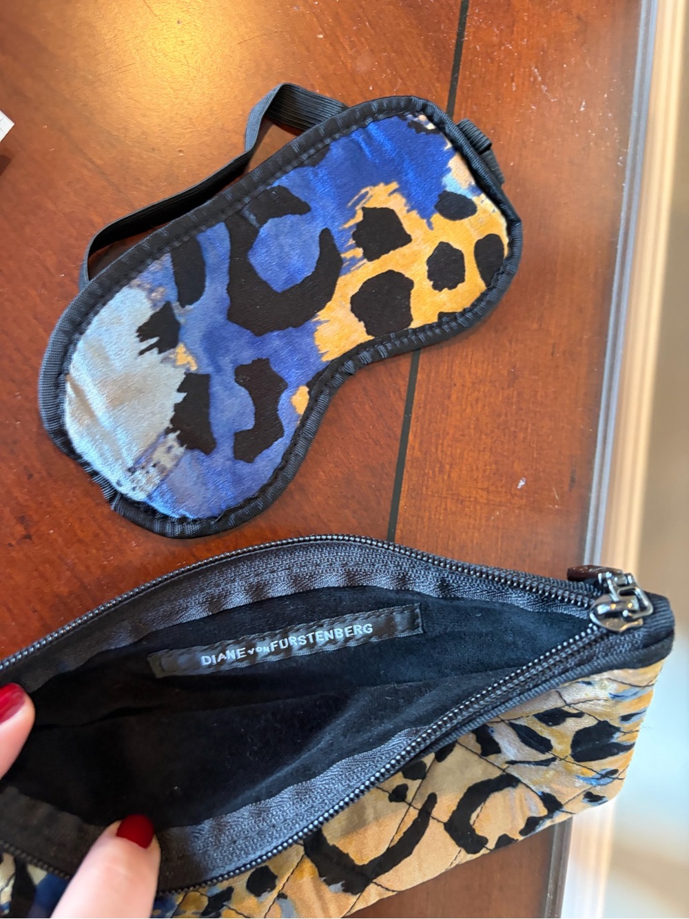 Diane Von Furstenberg travel sleep mask with cosmetic case